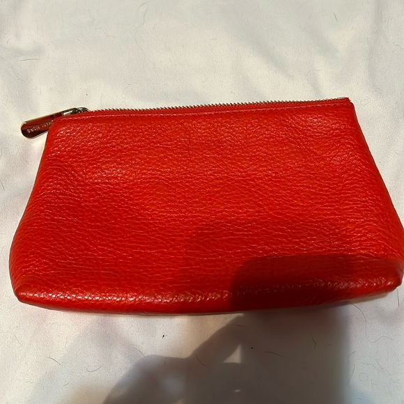 Michael Kors travel case - Picture 2 of 3